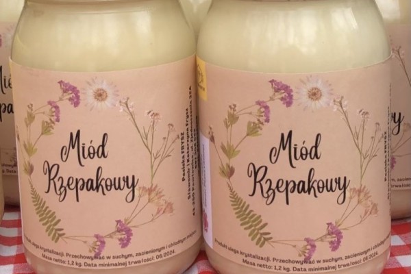 Miód rzepakowy 1